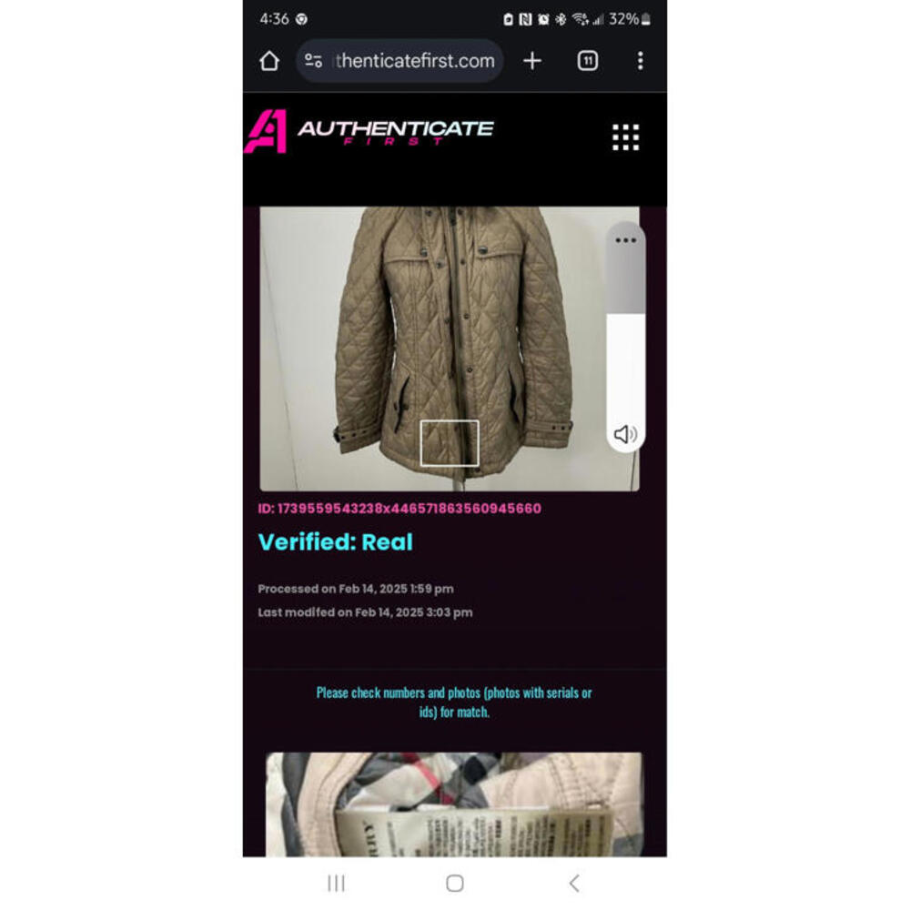 Burberry Finsbridge Short Tan Quilted Coat With COA Small P - Picture 16 of 16